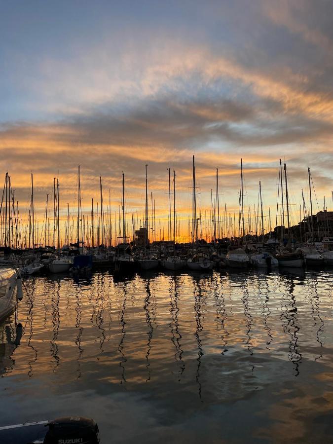 Bistrot Del Mare Leilighet Santo Stefano al Mare Eksteriør bilde