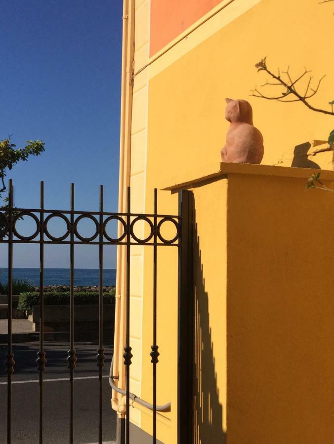 Bistrot Del Mare Leilighet Santo Stefano al Mare Eksteriør bilde