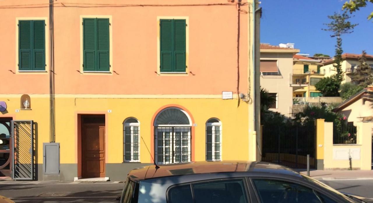 Bistrot Del Mare Leilighet Santo Stefano al Mare Eksteriør bilde